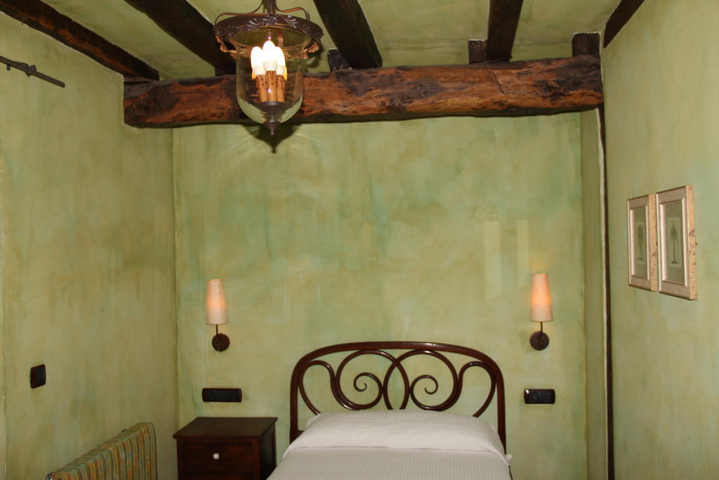 Valle De Villaverde Posada Calera חדר תמונה