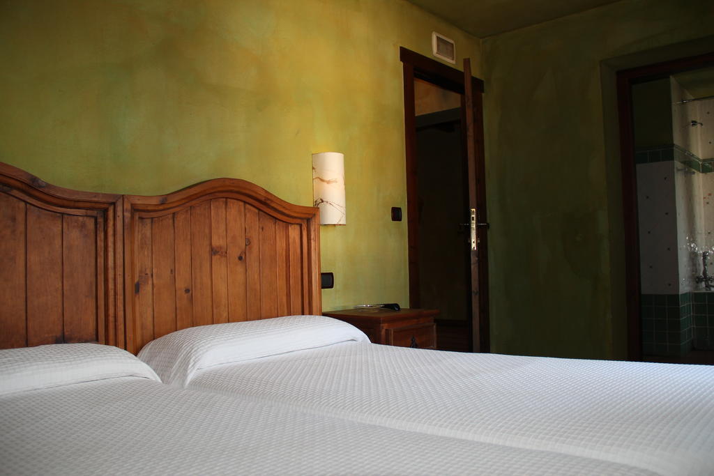 Valle De Villaverde Posada Calera חדר תמונה